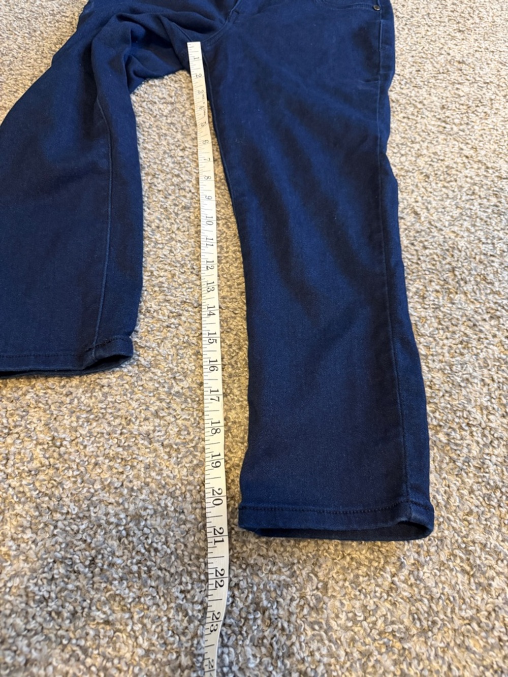 1822 Denim Blue Skinny Jeans, Capri - Picture 10 of 16